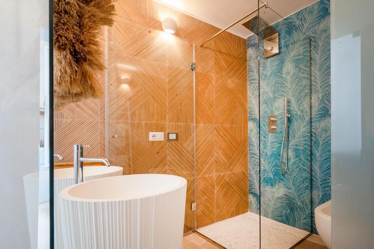 Apulia Charming Suites - Casa Lonfo Suite Sole Monopoli Exterior photo